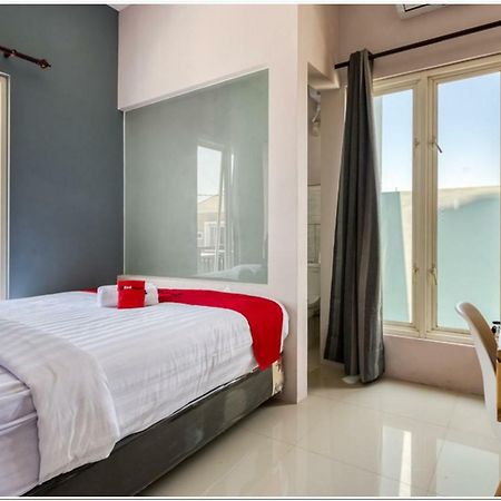 Reddoorz @ Bypass Juanda Airport Otel Sidoarjo Dış mekan fotoğraf
